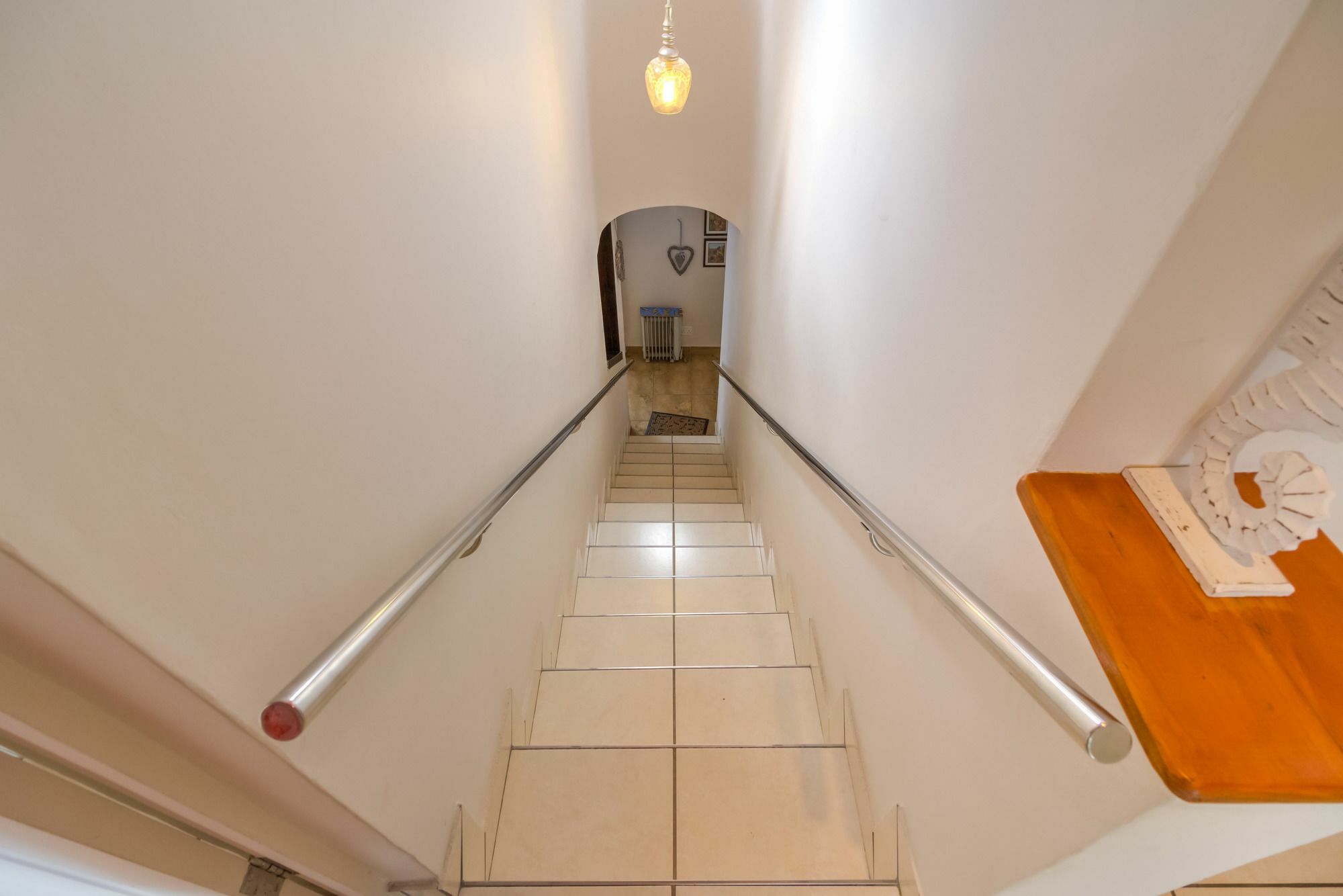 Vue Grande Villa Книсна Екстериор снимка
